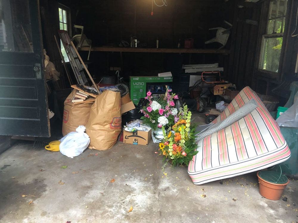 Junk Hauling Before